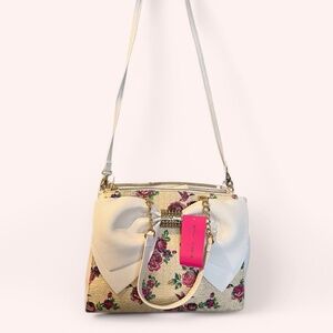 *NWT Betsey Johnson Welcome To The Big Bow Large Satchel Bag Coquette Floral